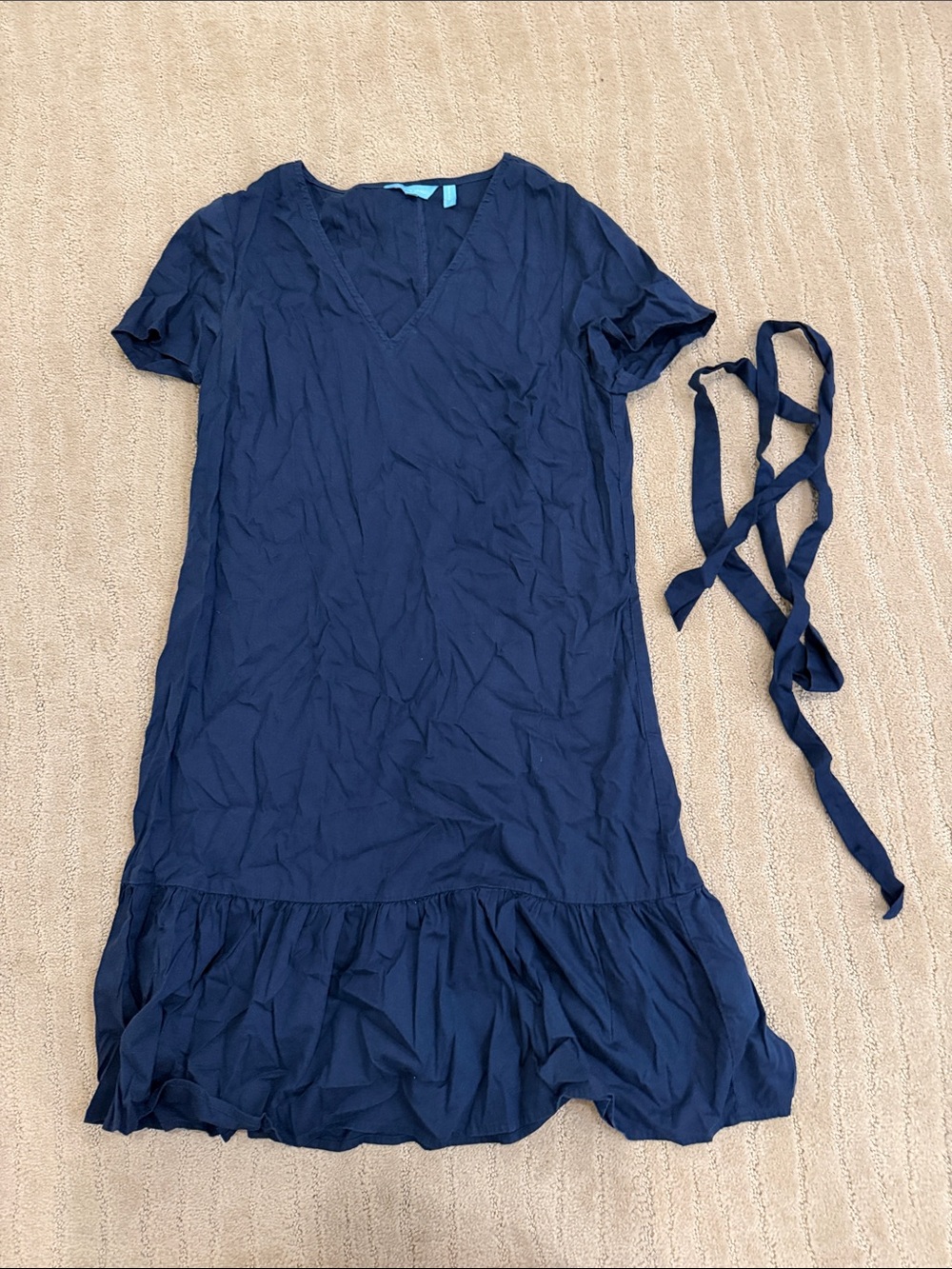 Draper James Navy V‑Neck Short Sleeve Ruffle Hem Dress